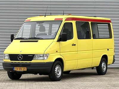 Usata Mercedes Sprinter 101 CV (74 kW) 1998 Giallo Furgone