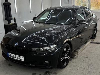 Gebraucht BMW 316 Sport Line 116 PS (85 kW) 2012 Schwarz Limousine