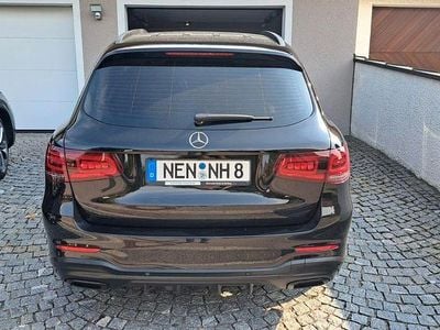 Mercedes GLC220