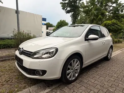 Gebraucht VW Golf VI Highline 160 PS (117 kW) 2011 Weiß Kleinwagen