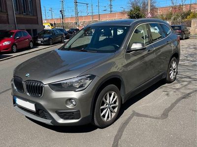 Gebraucht BMW X1 136 PS (100 kW) 2016 Gold SUV