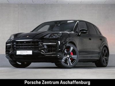 Schwarz Gebraucht 2024 Porsche Cayenne GTS Sport SUV | 136.890 € (Fairer Preis)