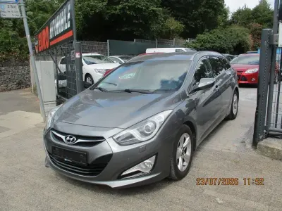 Gebraucht Hyundai i40 Style 136 PS (100 kW) 2012 Grau Kombi