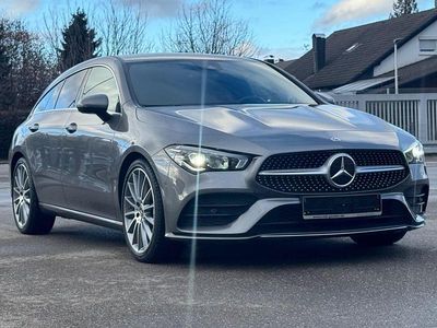 Grau Gebraucht 2020 Mercedes CLA200 Shooting Brake AMG line Kombi | 29.900 € (Etwas zu teuer)