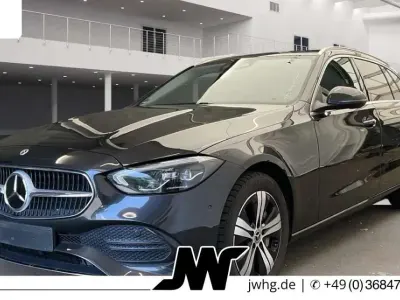 Gebraucht Mercedes C300e Avantgarde 313 PS (230 kW) 2023 Grafitgrau  metalliclack Kombi