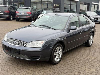 Gebraucht Ford Mondeo Ambiente 125 PS (91 kW) 2006 Grau Limousine