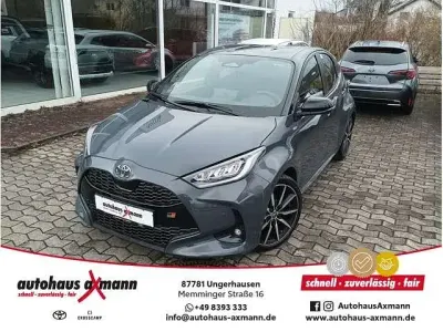 Second-hand Toyota Yaris Hybrid Sport 131 CP (96 kW) 2025 Berlinǎ