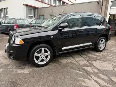 Second-hand Jeep Compass Limited 170 CP (125 kW) 2009 Negru SUV