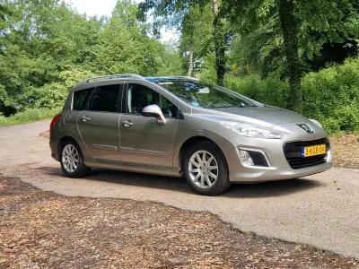 Gebraucht Peugeot 308 156 PS (114 kW) 2013 Beige Kombi