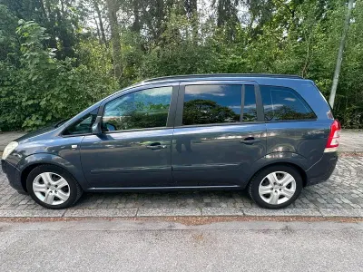 Gebraucht Opel Zafira 2008 Blau Van / Kleinbus