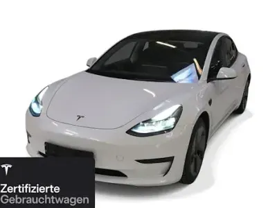Usata Tesla Model 3 RWD 205 kW (279 CV) 2022 Bianco Berlina