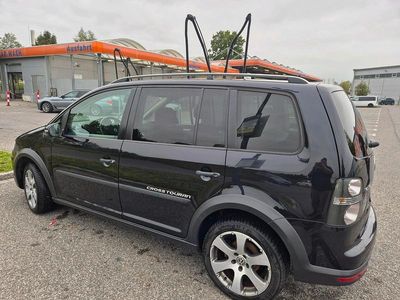 VW Touran Cross