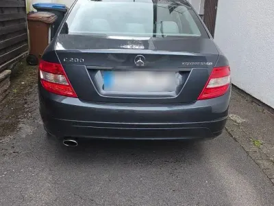 Gebraucht Mercedes C200 Classic 184 PS (135 kW) 2007 Grau Limousine