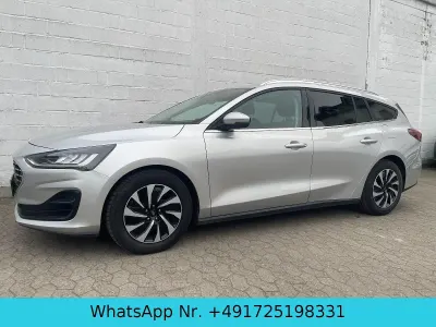 Gebraucht Ford Focus Style 120 PS (88 kW) 2022 Silber Kombi