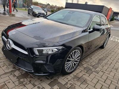 Gebraucht Mercedes A200 Progressive 150 PS (110 kW) 2019 Schwarz Limousine