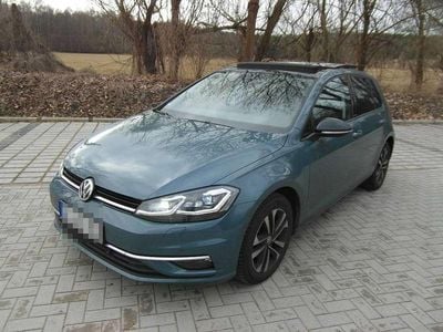 Gebraucht VW Golf VII IQ Drive 150 PS (110 kW) 2019 Blau Limousine