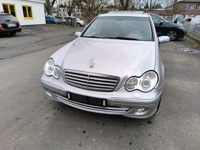 Gebraucht Mercedes C230 192 PS (141 kW) 2004 Silber Limousine