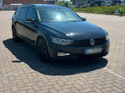 Gebraucht VW Passat Business 150 PS (110 kW) 2021 Schwarz Kombi