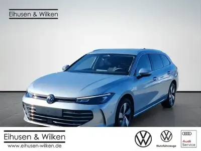 Usata VW Passat IQ Drive 193 CV (141 kW) 2025 Argento Station wagon