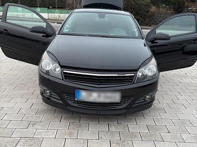 Gebraucht Opel Astra GTC 116 PS (85 kW) 2008 Schwarz Coupé