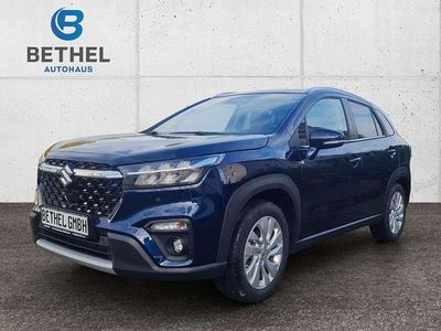 Sphere blue pearl metallic Gebraucht 2024 Suzuki SX4 Comfort Limousine | 28.450 € (Teuer)