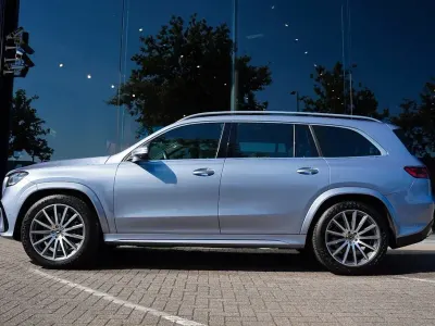 Gebraucht Mercedes GLS580 517 PS (380 kW) 2024 Blau SUV