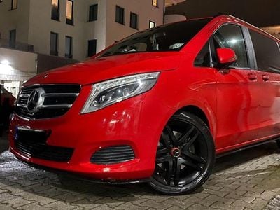 Gebraucht Mercedes V250 Edition 190 PS (139 kW) 2016 Rot Van / Kleinbus
