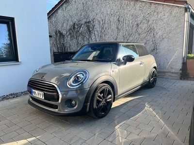Grau Gebraucht 2019 Mini Cooper Kleinwagen | 17.699 € (Fairer Preis)