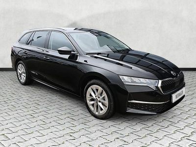 Blackmagic perleffekt Neu 2025 Skoda Octavia Selection Kombi | 33.650 € (Superpreis)