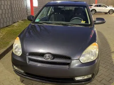 Gebraucht Hyundai Accent 97 PS (71 kW) 2007 Grau Kleinwagen