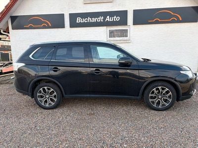 Usata Mitsubishi Outlander Instyle 150 CV (110 kW) 2015 Nero SUV