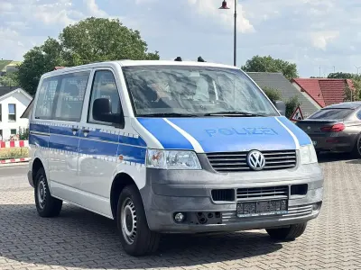 Gebraucht VW T5 131 PS (96 kW) 2005 Grauweiß r9002 Van