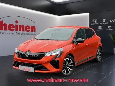 Gebraucht Renault Clio V Techno 143 PS (105 kW) 2024 Orange Limousine