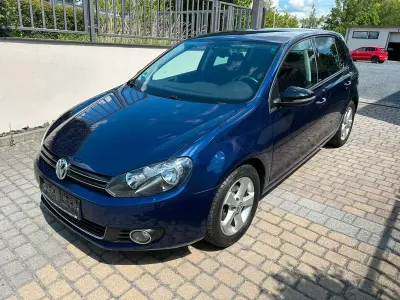 Gebraucht VW Golf VI Style 105 PS (77 kW) 2011 Blau Kleinwagen