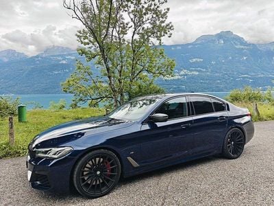 Begagnad BMW M550 M Performance 530 HK (389 kW) 2020 Blå Sedan
