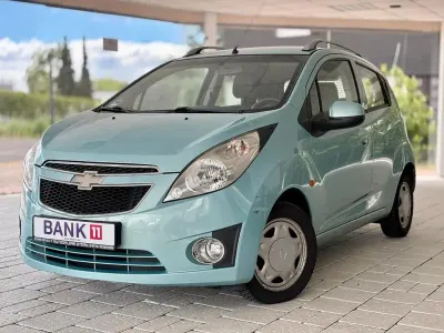 Używany Chevrolet Spark LS 82 KM (60 kW) 2010 Zielony Hatchback