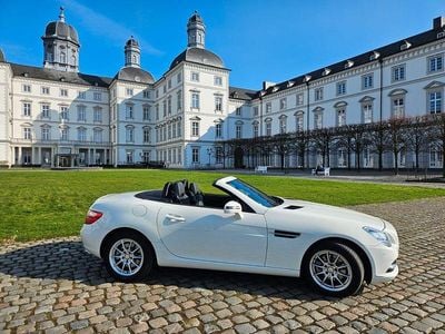 Gebraucht Mercedes SLK200 184 PS (135 kW) 2011 Weiß Cabrio