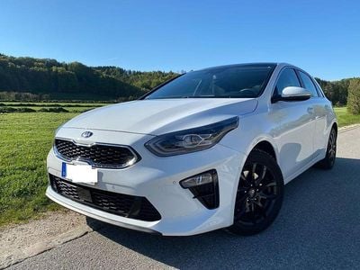 Gebraucht Kia Ceed Platinum 140 PS (102 kW) 2018 Weiß Kleinwagen