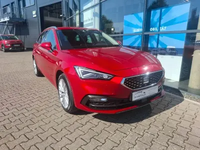 Gebraucht Seat Leon XCELLENCE 131 PS (96 kW) 2021 Rot Limousine