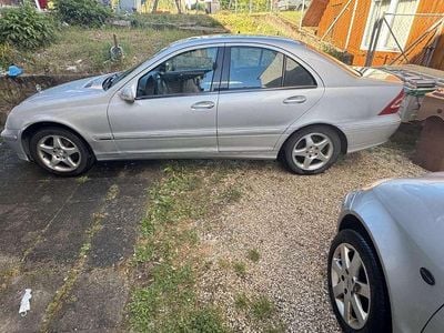 Mercedes C180