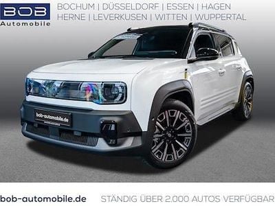 Usata Renault 4 E-Tech Iconic 110 kW (150 CV) 2025 Bianco SUV