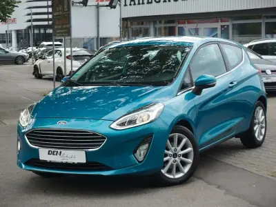 Gebraucht Ford Fiesta Titanium 125 PS (91 kW) 2017 Blue wave Kleinwagen