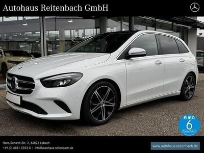 Digitalweiß Gebraucht 2019 Mercedes B250 Progressive Van / Kleinbus | 28.888 € (Teuer)