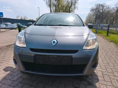 Gebraucht Renault Clio 75 PS (55 kW) 2014 Braun Kleinwagen