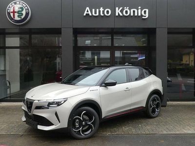 Gebraucht Alfa Romeo Junior Edizione Speciale 136 PS (100 kW) 2025 Beige SUV