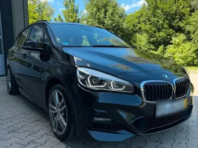 Gebraucht BMW 218 Active Tourer 150 PS (110 kW) 2021 Schwarz Van / Kleinbus