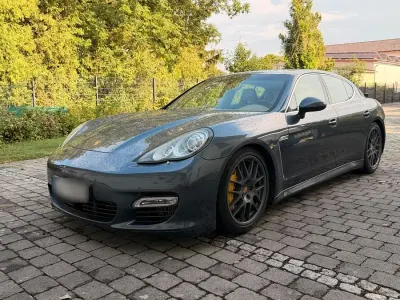 Gebraucht Porsche Panamera Turbo 500 PS (367 kW) 2011 Blau Kleinwagen