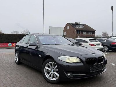 Gebraucht BMW 530 Sport Line 258 PS (189 kW) 2012 Grau (sophistograu ii brillanteffekt) Limousine