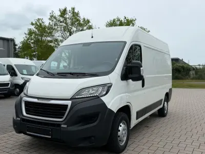Używany Peugeot Boxer 140 KM (102 kW) 2020 Biały Van