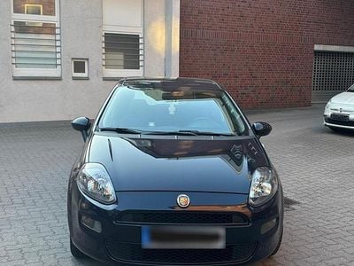 Gebraucht Fiat Punto 77 PS (56 kW) 2012 Blau Kleinwagen